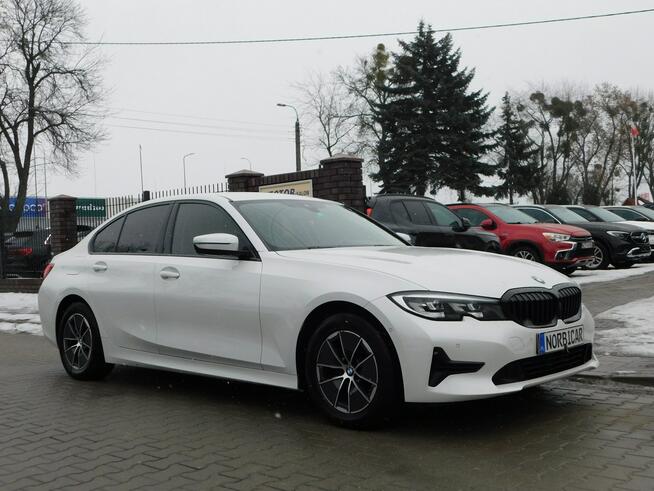 BMW 318 2.0D z Gwarancją Line Shadow Model 2022r