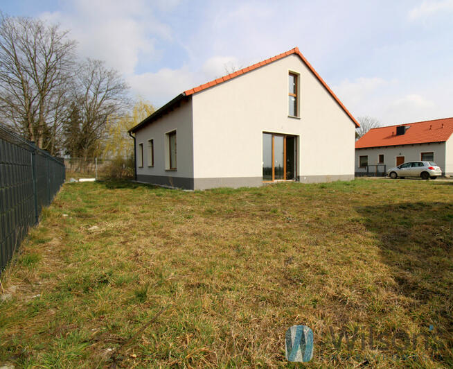 Dom Miłoszyce gm. Jelcz-Laskowice,