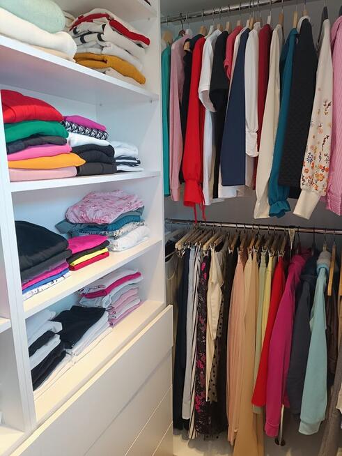 Decluttering, odgracanie, organizacja przestrzeni