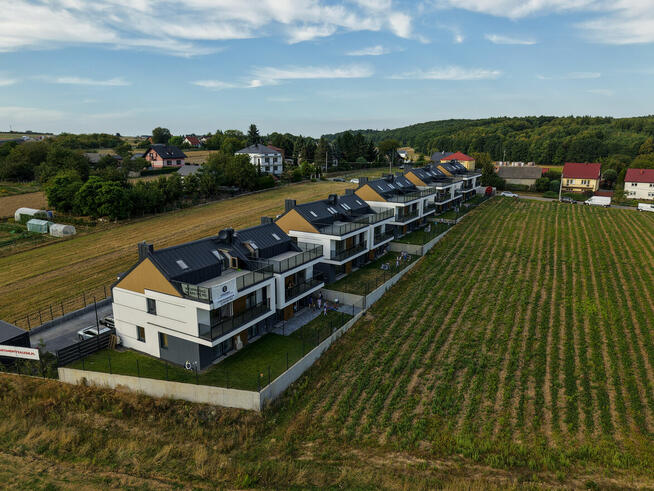 Mieszkanie piętrowe z tarasem na dachu | Apartamenty Zalesie