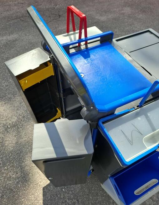 Metalową Szafę Narzędziową 5 Szufladkową Bardzo Pojemną i