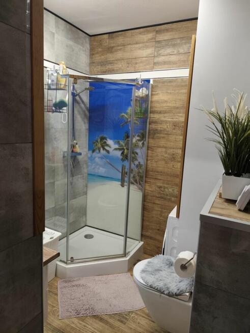 Sloneczne bezczynszowe mieszkanie z ogródkiem