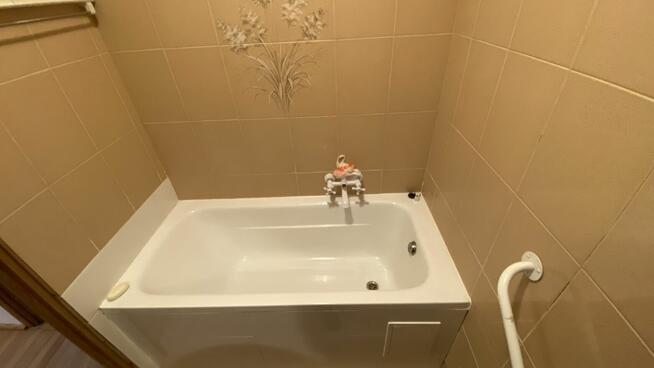 Przestronne 3 pokoje w ścisłym Centrum (Krucza/Żurawia)