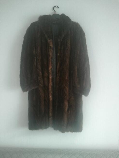 Sprzedam 2futra używane