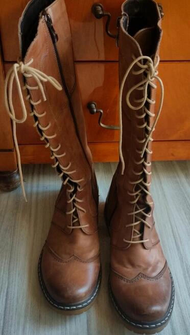 DAMSKIE SKÓRZANE KOZAKI MARKI WIK – PRZED KOLANO