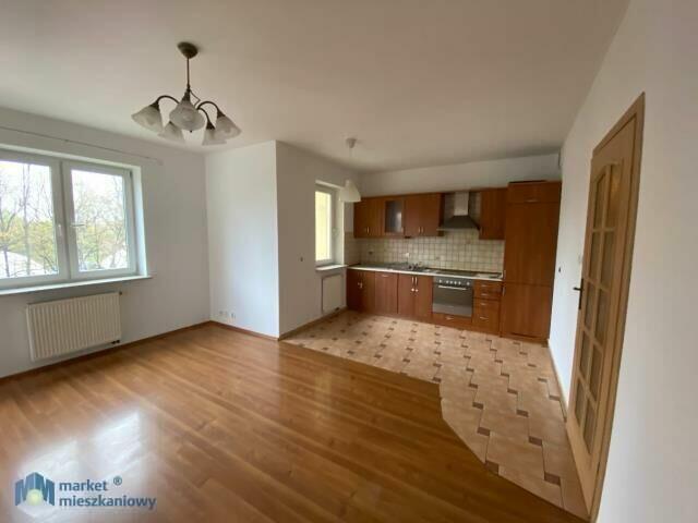 Jeżewskiego, 50m 2 pok. garaż