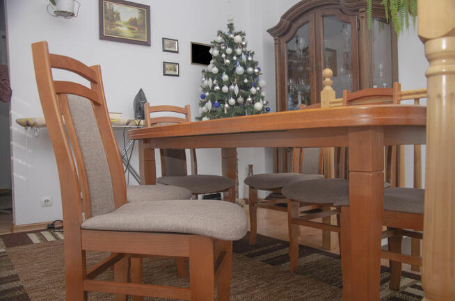 Solidny dębowy stół + 6 krzeseł