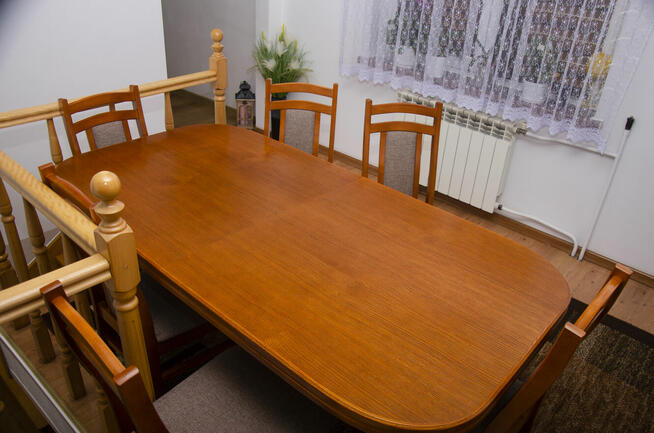 Solidny dębowy stół + 6 krzeseł