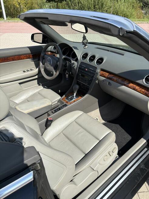 Audi A4 cabrio 3.0 benzyna V6 rok 2002 skóra klima super sta