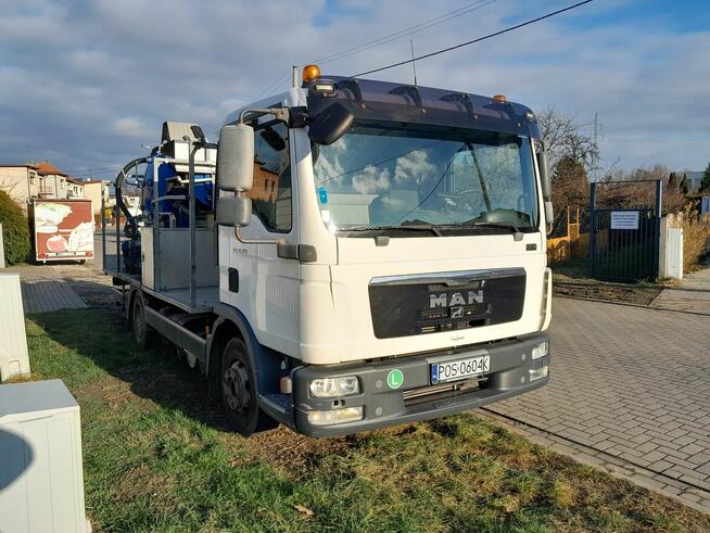 Samochód auto pojazd asenizacyjny Man TGL 8.210 do toalet pr