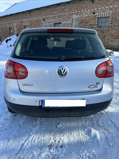 VW Golf V 1.6 MPI