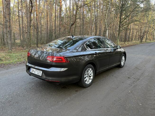 Volkswagen Passat B8 2.0tdi 150 km. DSG sedan rok 2017 salon