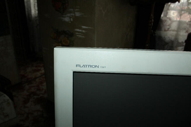 Monitor LG Flatron 775FT Używany + kabel zasilający