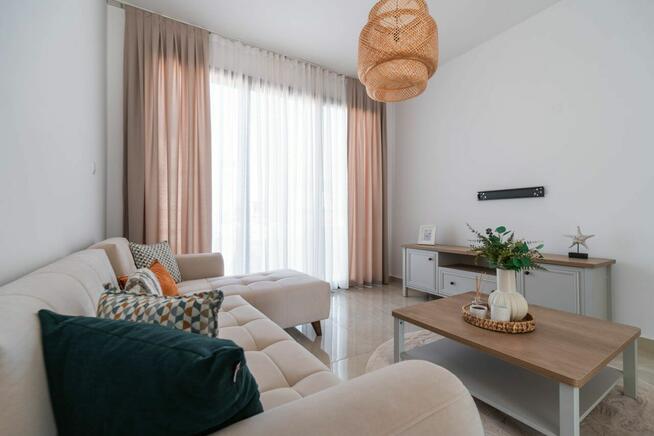 Cypr Apartament 46m2 z tarasem i wyjście na basen