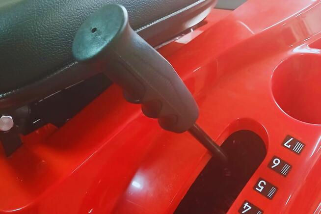 Kosiarka traktorek TB GARDEN LT-42R pompa oleju LONCIN 17KM