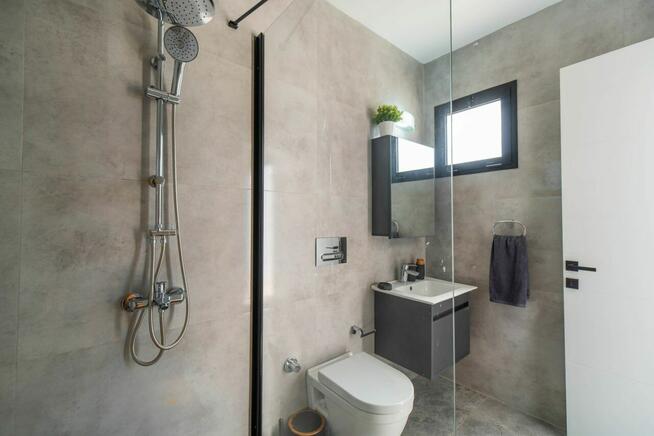 Cypr Apartament 73,5m² z jacuzzi na dachu i widok na morze