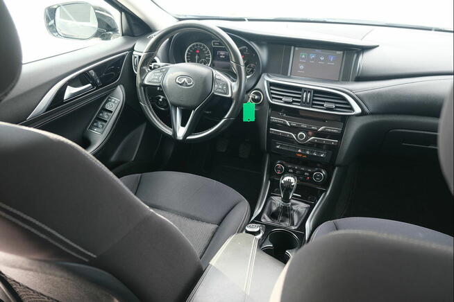 Infiniti Q30 1.5 DCi nawigacja climatronic zarejestrowany PL