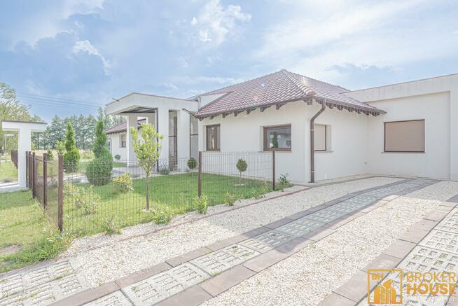 Dom Opole Czarnowąsy, Podleśna