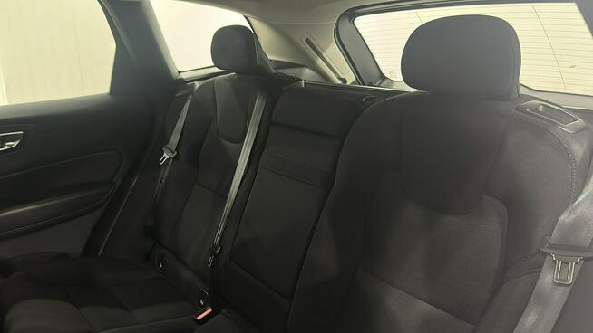 Volvo XC60 B4B Momentum