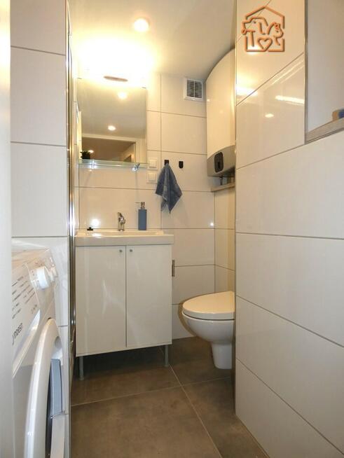 Wynajmę jasną kawalerkę przy ulicy Nasyp 2