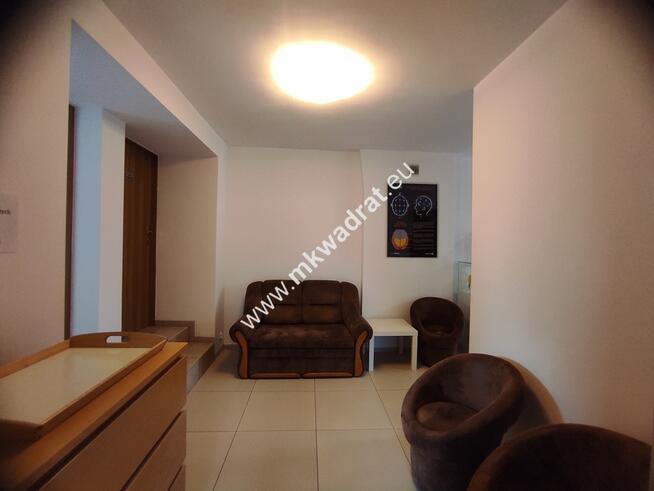 Bud. usługowy 360m2 - biura gabinety medyczn/kosm