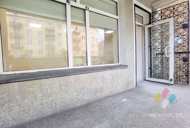 Lokal usł-handl-biurowy, witryna, taras, parking
