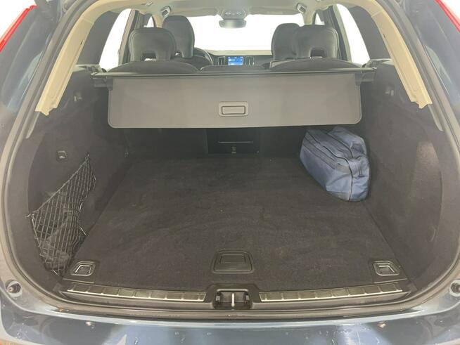 Volvo XC 60 B4 Momentum Pro