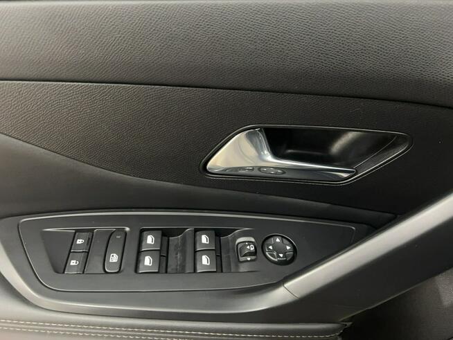 Peugeot 308 1.2 PureTech Allure Pack S&S Kombi