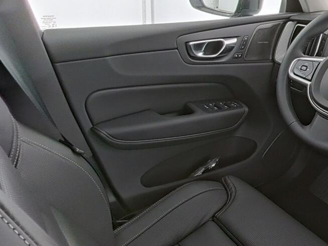 Volvo XC 60 B5(B) AWD Plus Dark