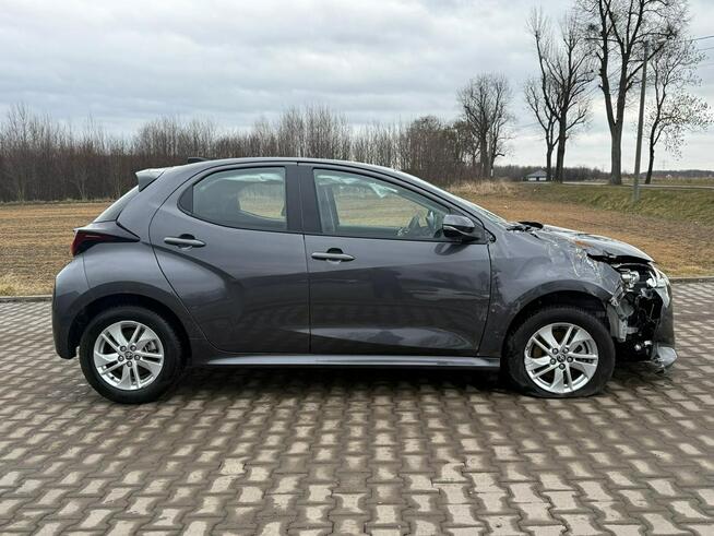 Toyota Yaris Comfort*Nawigacja*Kamera*Automat*Hybryda*NiskiPrzebieg*Zadbany*Fv23%
