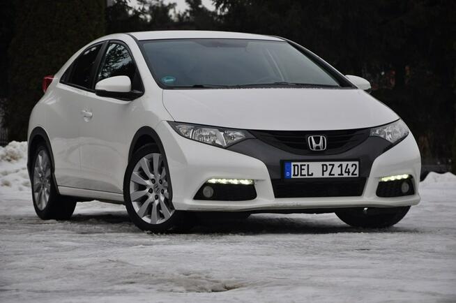 Honda Civic 1,8 Benz 141KM 1 Wł. Ledy Kamera Navi Alufelgi Serwis z DE Super Stan
