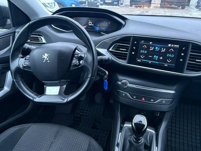 Peugeot 308 Salon Polska, Nawigacja, Tempomat, Czujniki parkowania, Stan b.dobry.
