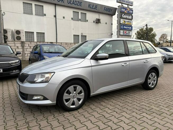 Škoda Fabia Salon Polska, Czujniki parkowania, Stan bardzo dobry.