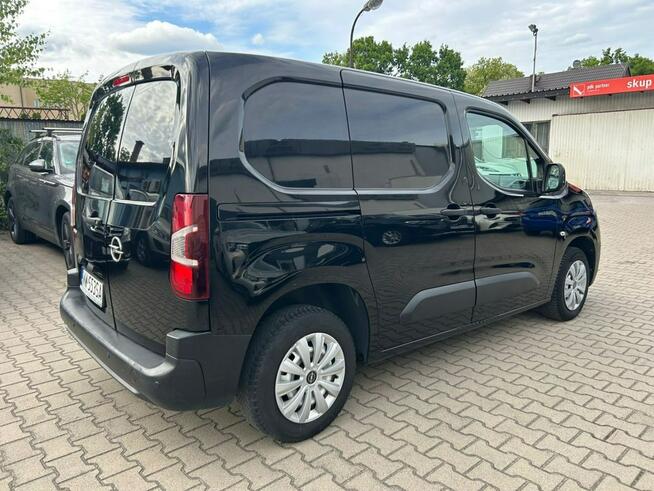 Opel Combo Pierwsza rejestracja w 2020r,Salon PL,stan bardzo dobry, tempomat.