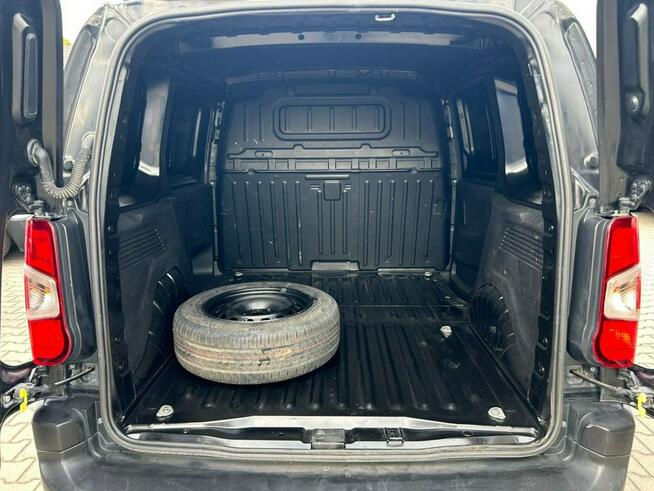 Opel Combo Pierwsza rejestracja w 2020r,Salon PL,stan bardzo dobry, tempomat.