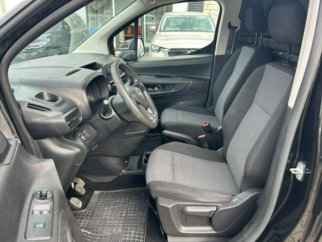 Opel Combo Pierwsza rejestracja w 2020r,Salon PL,stan bardzo dobry, tempomat.