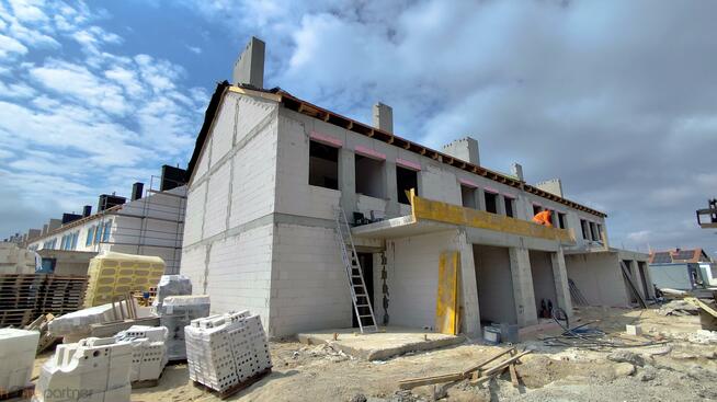 Dom Siechnice, Henryka III