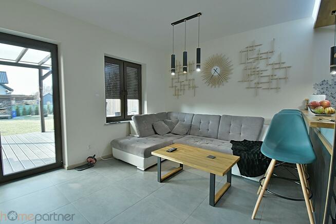 Dom Chrząstawa Mała gm. Czernica, Radosna