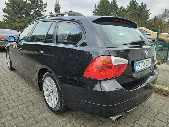 BMW 318 Klimatronic / Podgrzewane fotele / Tempomat / 6 biegów