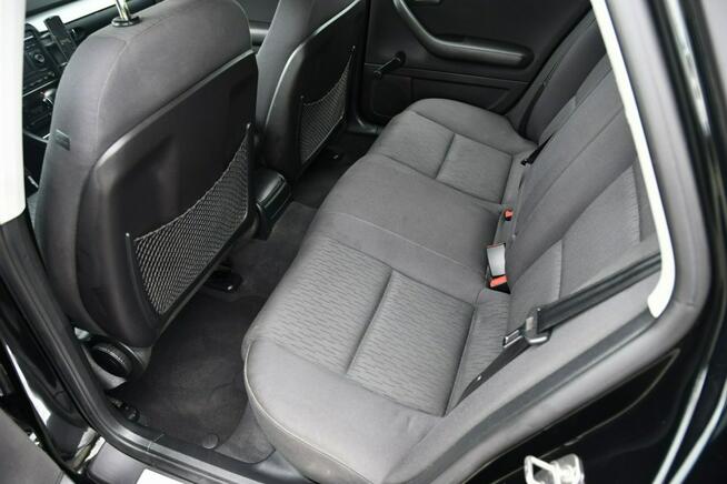 Audi A4 1.8Turbo DUDKI11 Navi,Automat,Xenon,Klimatronic 2 str.kredyt.OKAZJA