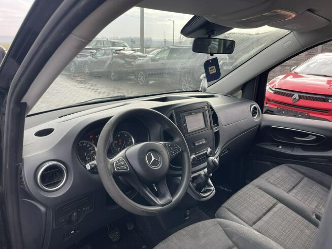 Mercedes Vito Tourer Long Klimatyzacja 9 osobowy