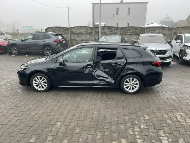 Toyota Corolla Salon PL Automat Hybryda Podgrz. Kamera Virtual HAK 140KM