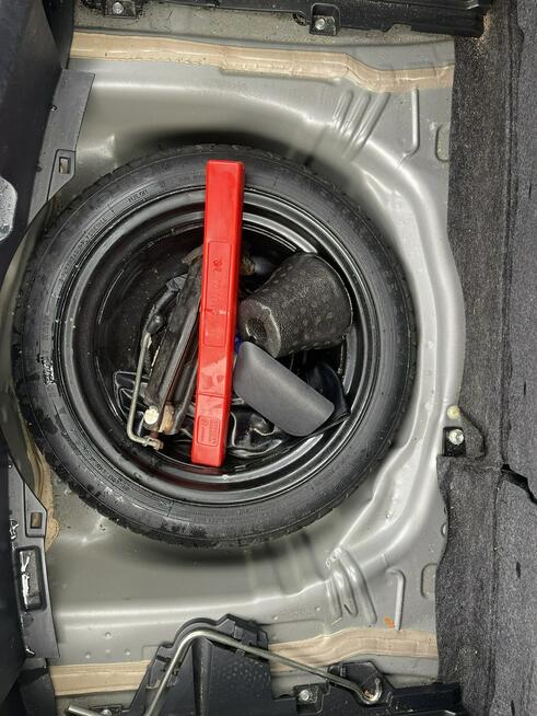 Toyota Yaris Automat Hybryda Klimatronik Kamera cofania