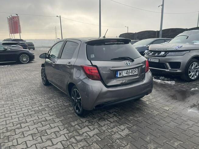 Toyota Yaris Automat Hybryda Klimatronik Kamera cofania