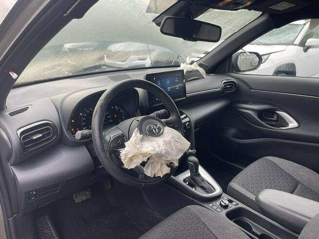 Toyota Yaris Cross AWD Automat Hybryda Kamera Podgrzewanie 116KM
