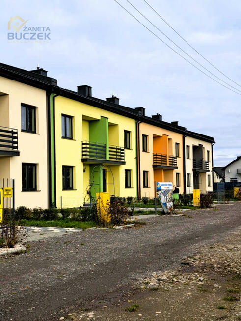 Dom Bieniewice gm. Błonie, Dobra