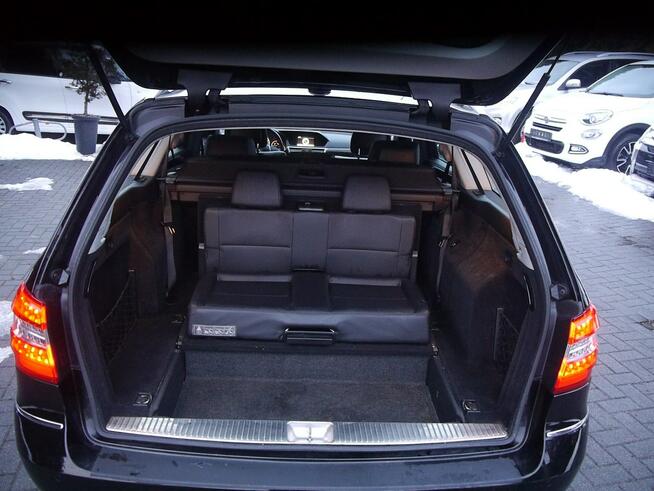 Mercedes E 220 2.2cdi 170KM 7osób Stan b.dobry bezwypadkowy z Niemiec Gwarancja 12mcy