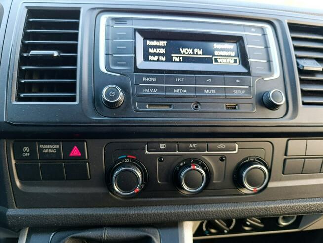 Volkswagen Transporter 9osób fv23