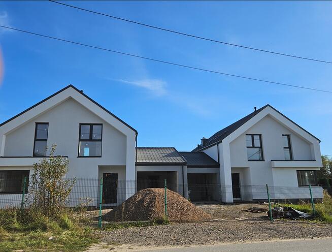 Nowoczesny dom; miniosiedle; 5km od Kielc, 174m2