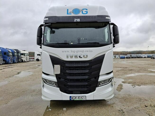 Iveco AS440ST/P